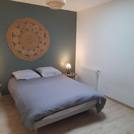 Logement De 100M2 Avec Terrasse Wardrecques Bagian luar foto