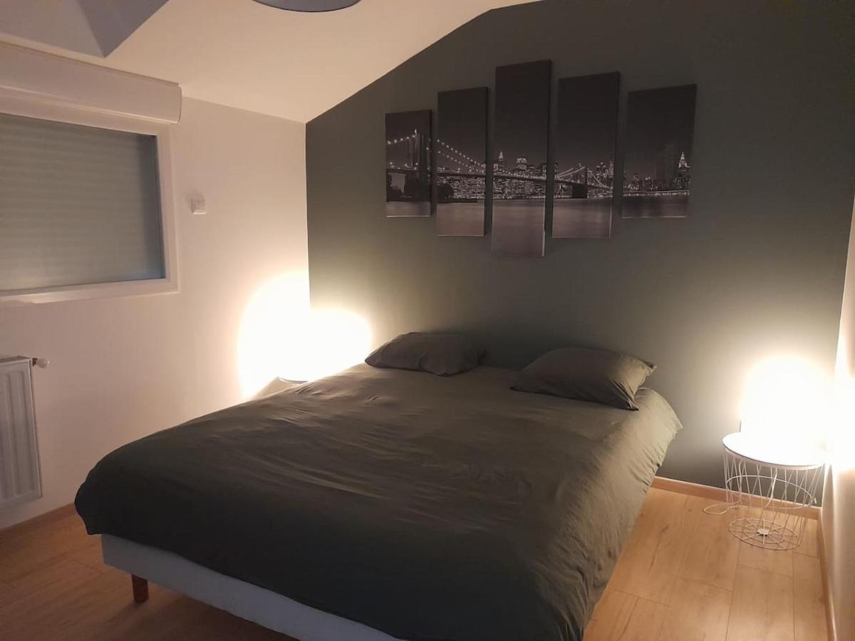 Logement De 100M2 Avec Terrasse Wardrecques Bagian luar foto