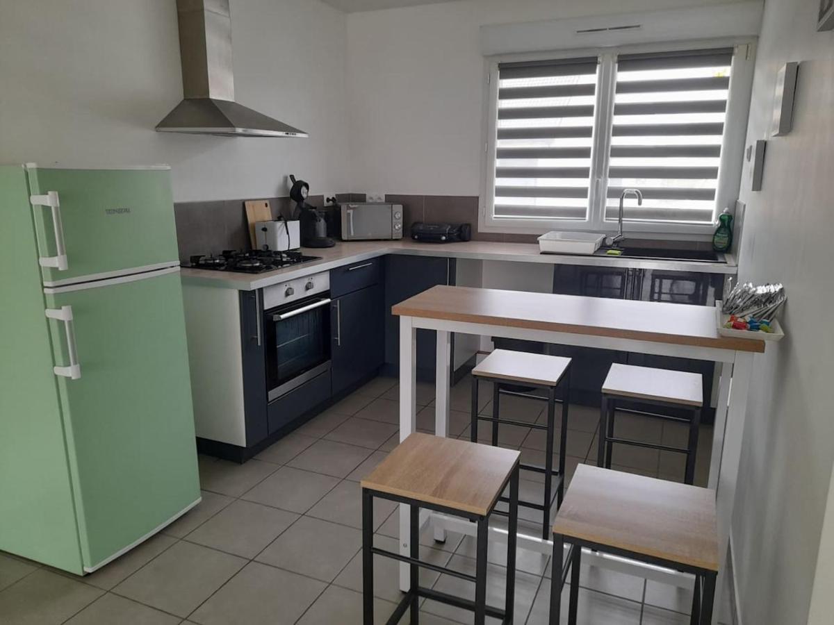 Logement De 100M2 Avec Terrasse Wardrecques Bagian luar foto