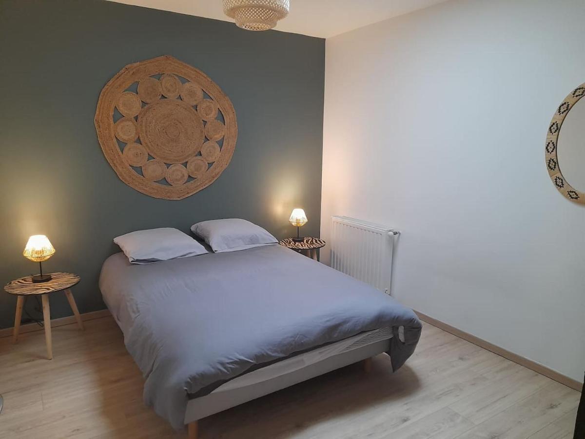 Logement De 100M2 Avec Terrasse Wardrecques Bagian luar foto